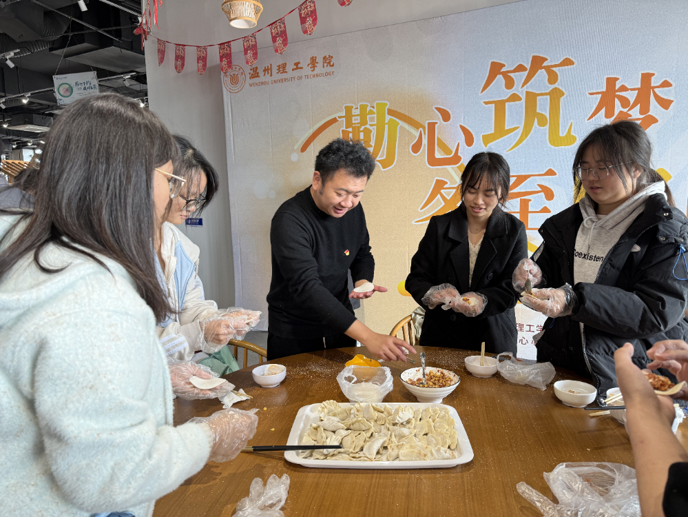 0578b155d16ca4babdecde9365cb095.jpg