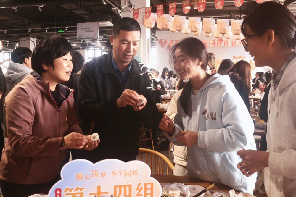 ac8885eca0f97836ee29f0c0ac5609b.jpg