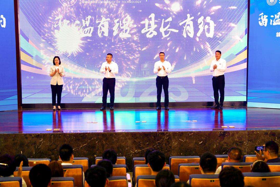 人才12.jpg