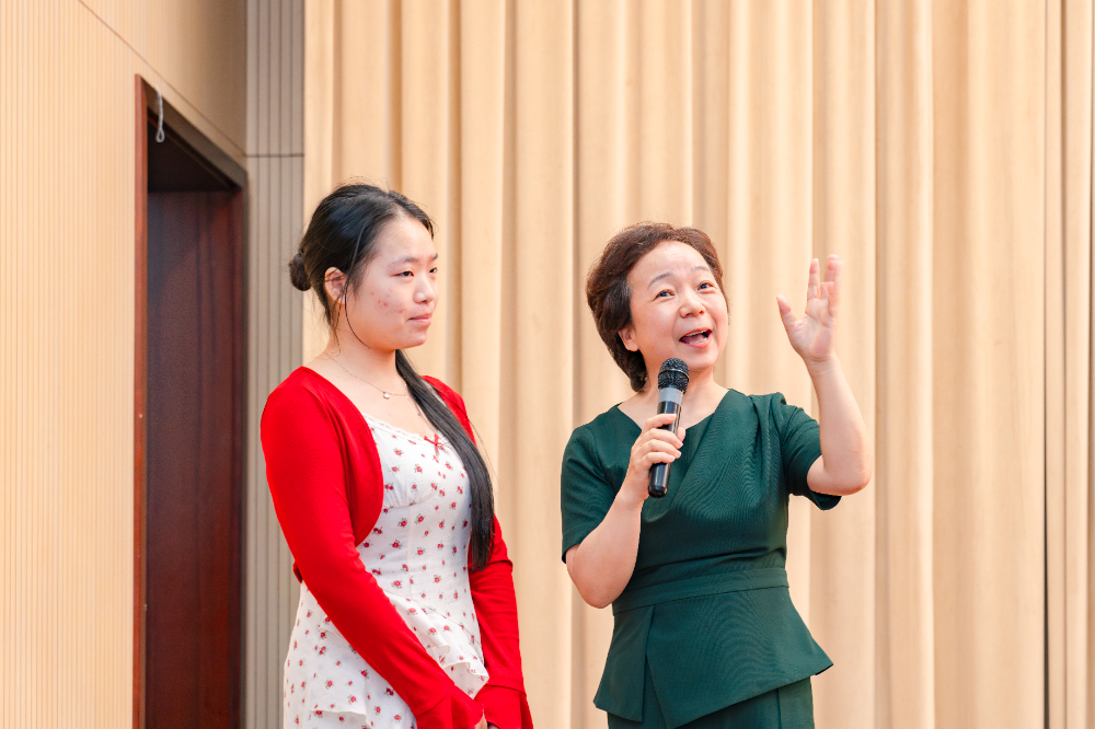 专题讲座.jpg